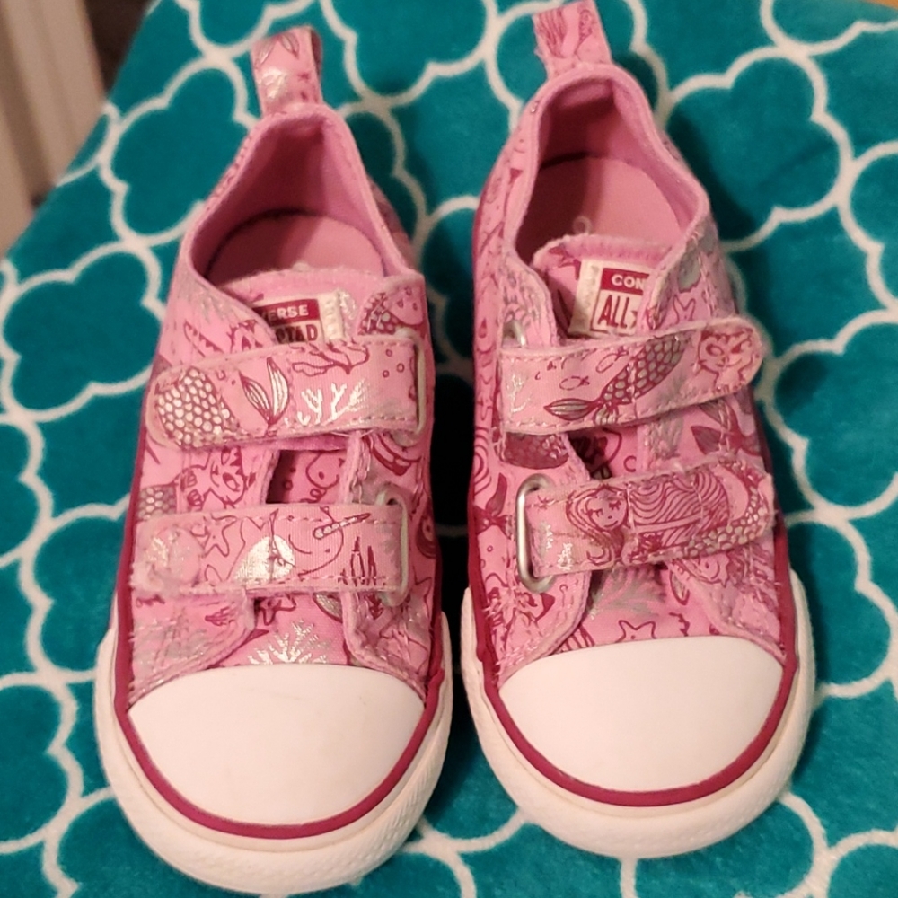 Toddler size 8 converse mermaid